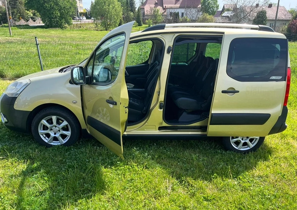 Citroen Berlingo cena 22450 przebieg: 190170, rok produkcji 2009 z Złotów małe 277